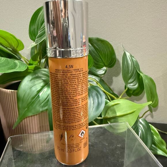 Dior Airflash Foundation Discontinued!!! Shade 4.5N - Picture 2 of 2